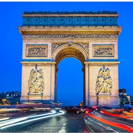 Ideal Acces Aux Portes De Paris Кашан Екстер'єр фото